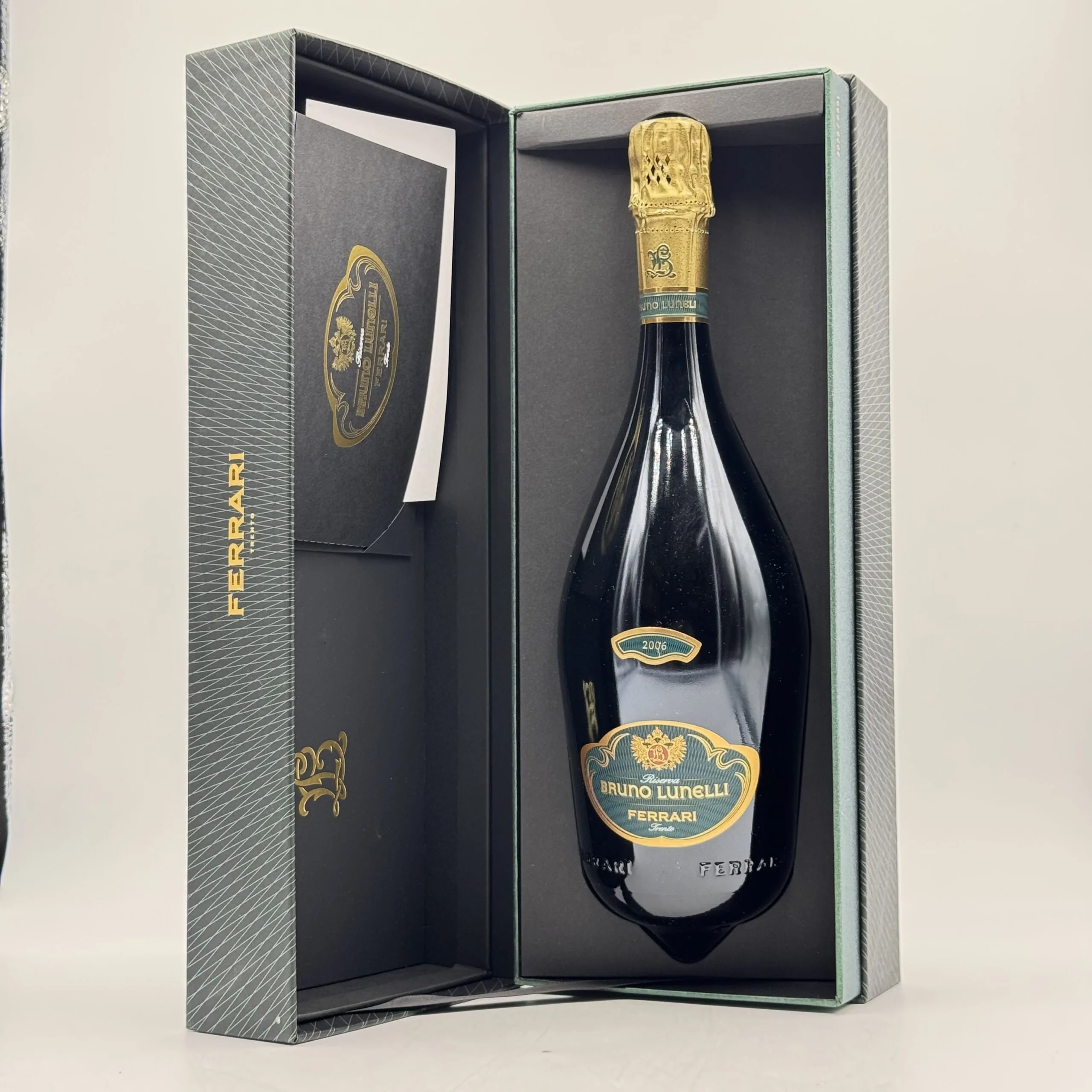 Bruno Lunelli Riserva 2006 Box - Ferrari